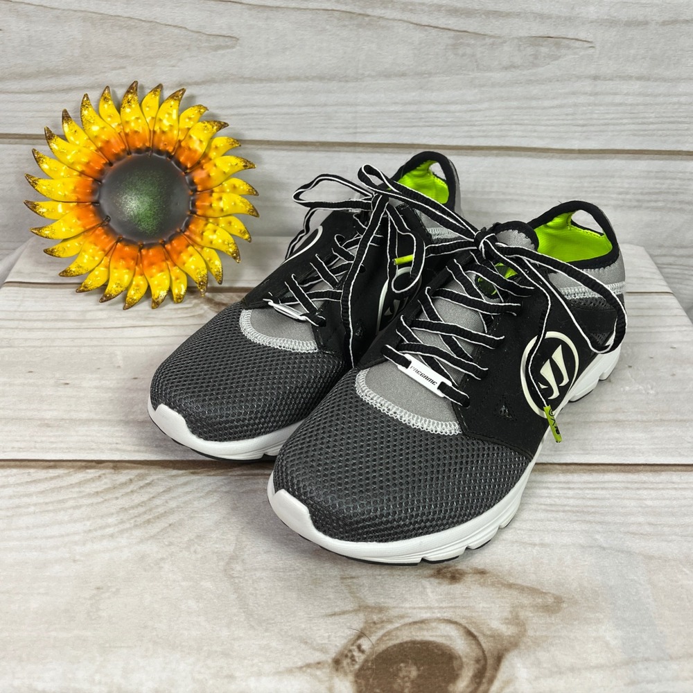Warrior‎ Pregame Training Shoes Mens 8 Black Grey Neon Powered by New Balance